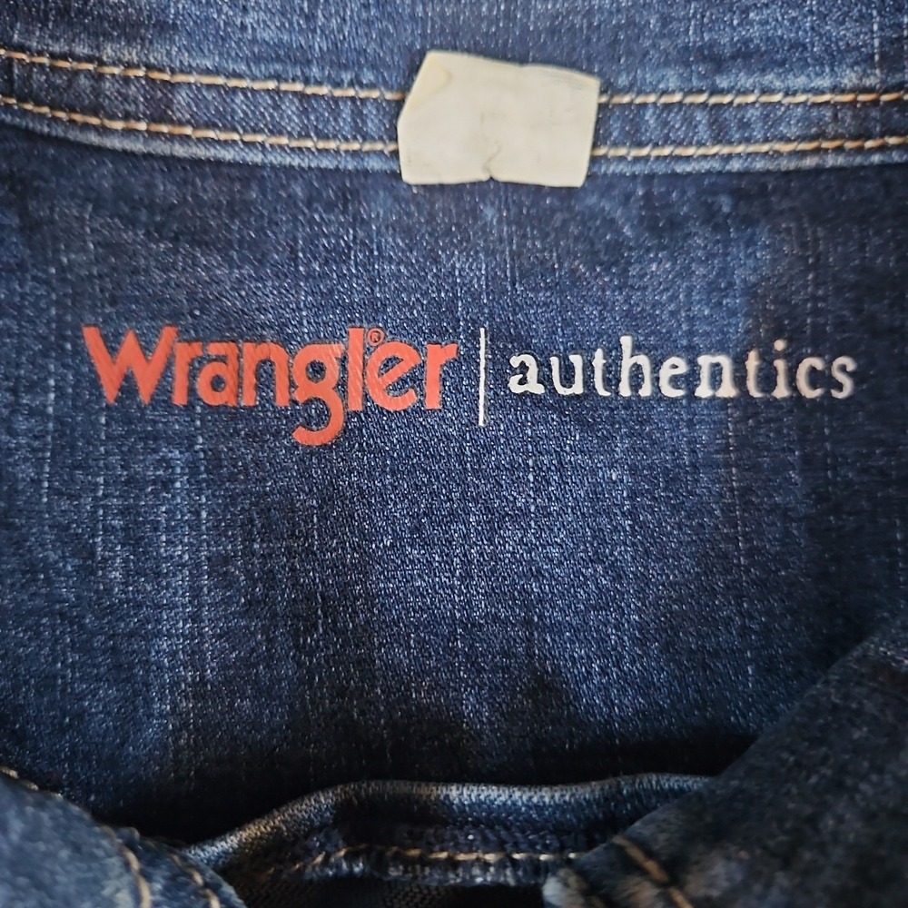 Wrangler Blue Denim Jacket Size XL Women's Button Front Western Boho Rodeo - Picture 5 of 10